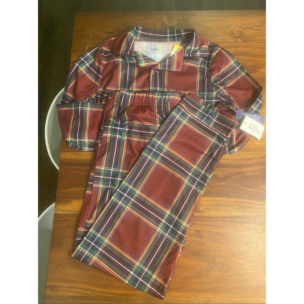 Rumi + Ryder Boys' Multicolor Plaid Holiday Long Sleeve Pajama Set Size 18 NWT